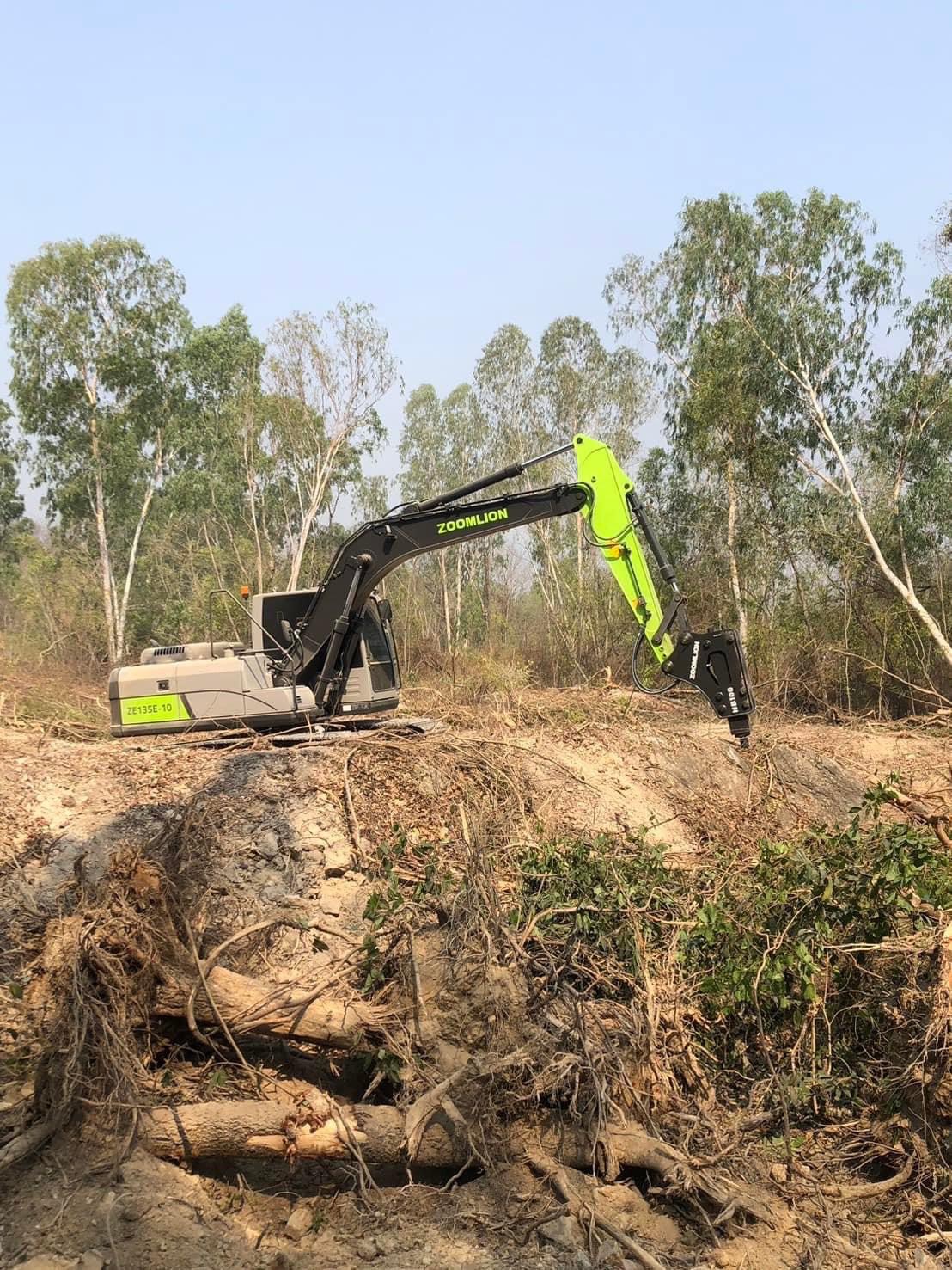 18 - https://แม็คโครให้เช่าชลบุรีบ่อวินระยอง.com | แม็คโครให้เช่าชลบุรีบ่อวินระยอง - บริการให้เช่ารถแม็คโคร พร้อมคนขับ ชลบุรี ระยอง และใกล้เคียง ให้เช่ารถแม็คโคร รายวัน รายเดือน เช่าเหมาแม็คโคร ราคาถูก นัดดูหน้างาน สำรวจพื้นที่ประเมินราคา เสนอราคาให้บริการอย่างมืออาชีพ